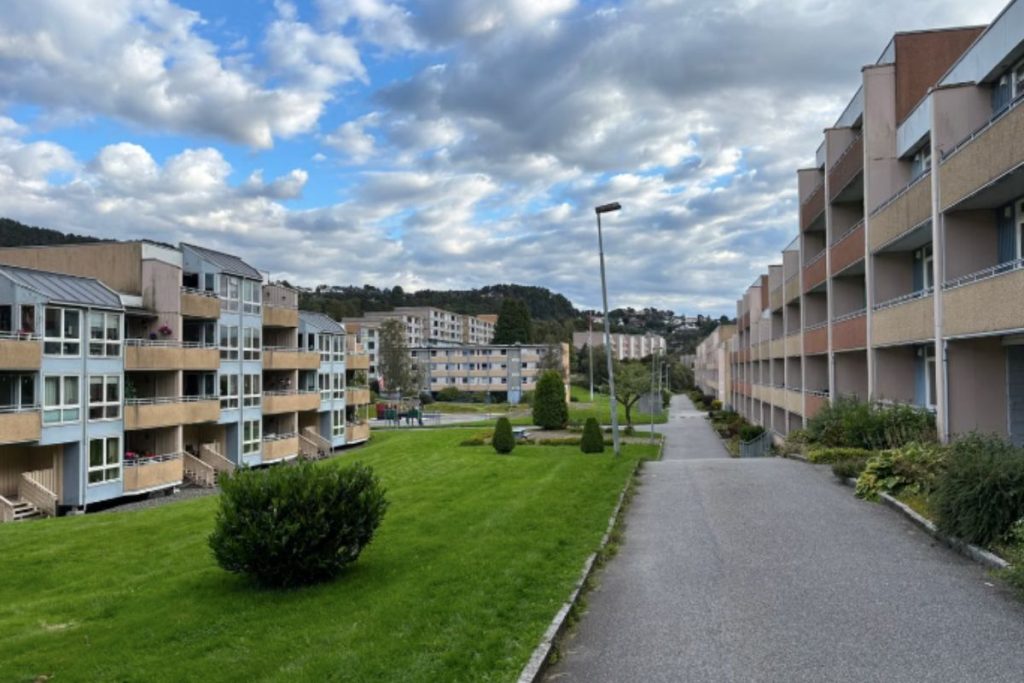 Regelmäßige Objektkontrolle einer Außenanlage am Bodensee